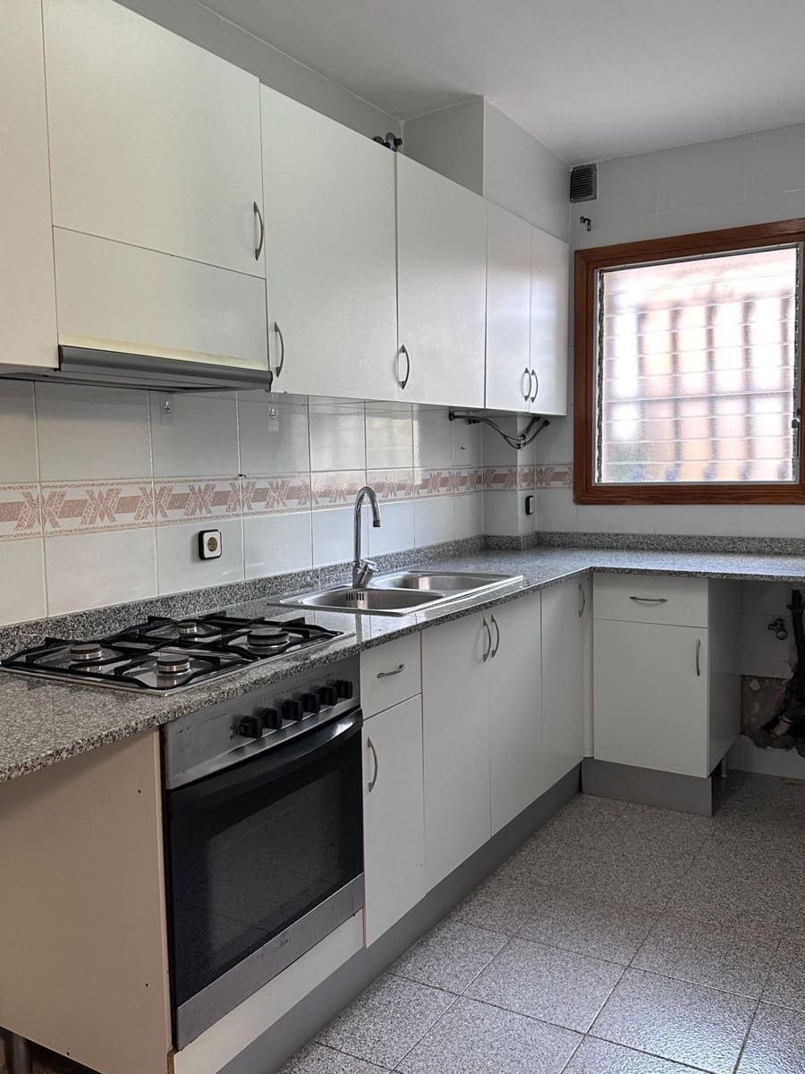 3 bedroom Flat for sale in Segur de Calafell - € 245,000 (Ref: 9499006)