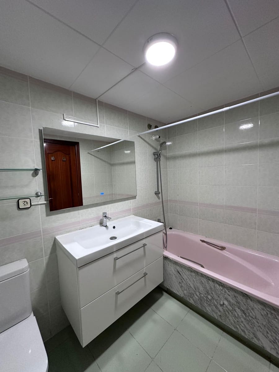 3 bedroom Flat for sale in Segur de Calafell - € 245,000 (Ref: 9499006)