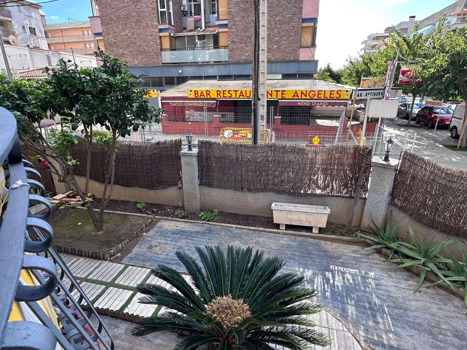 3 bedroom Flat for sale in Segur de Calafell - € 245,000 (Ref: 9499006)