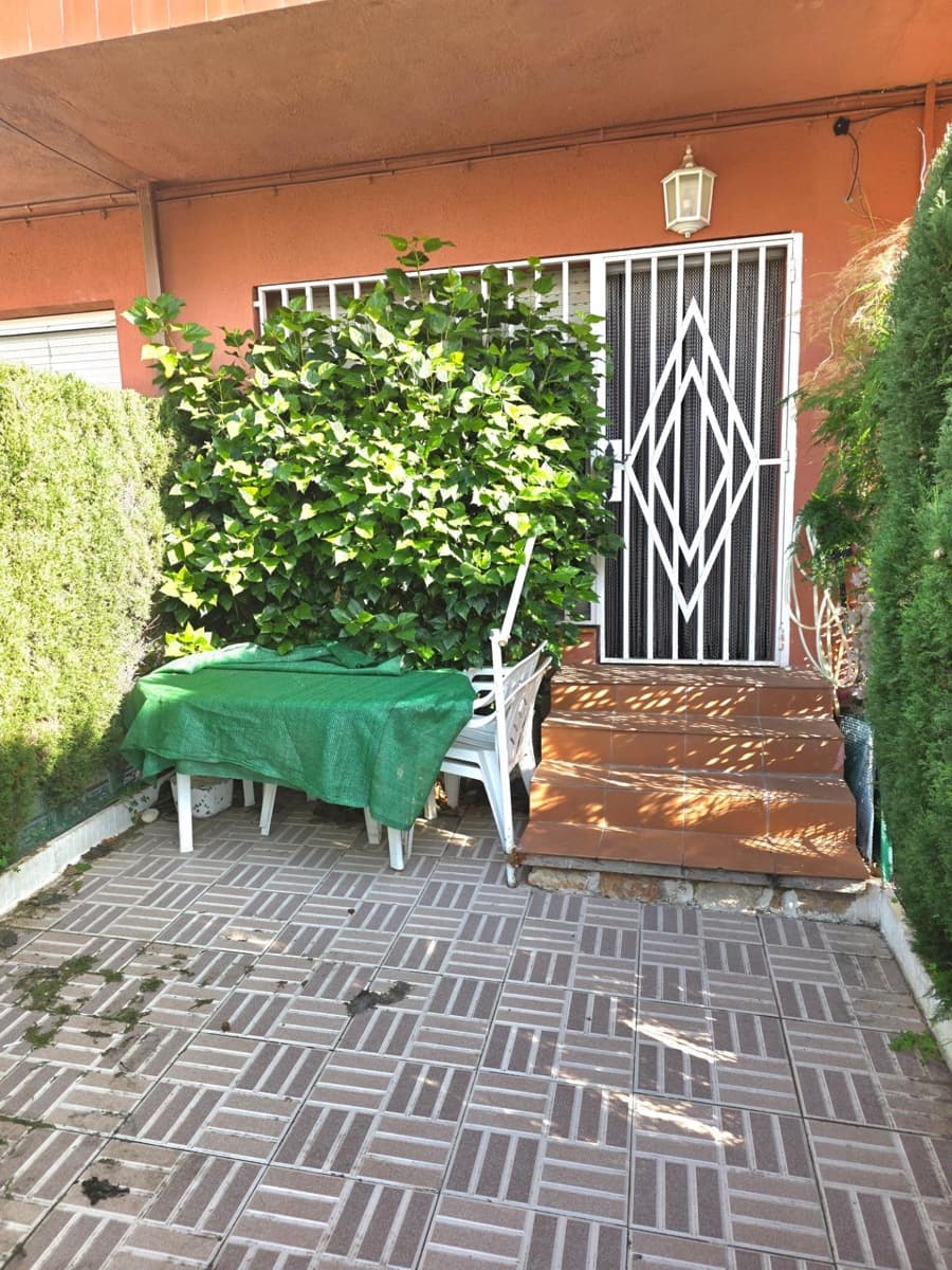 3 bedroom Terraced Villa for sale in Torredembarra - € 229,000 (Ref: 9502229)