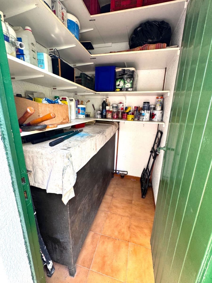 3 bedroom Villa for sale in La Pobla de Montornes with garage - € 280,000 (Ref: 9502230)