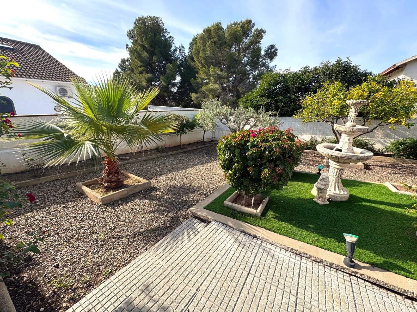 3 bedroom Villa for sale in La Pobla de Montornes with garage - € 280,000 (Ref: 9502230)