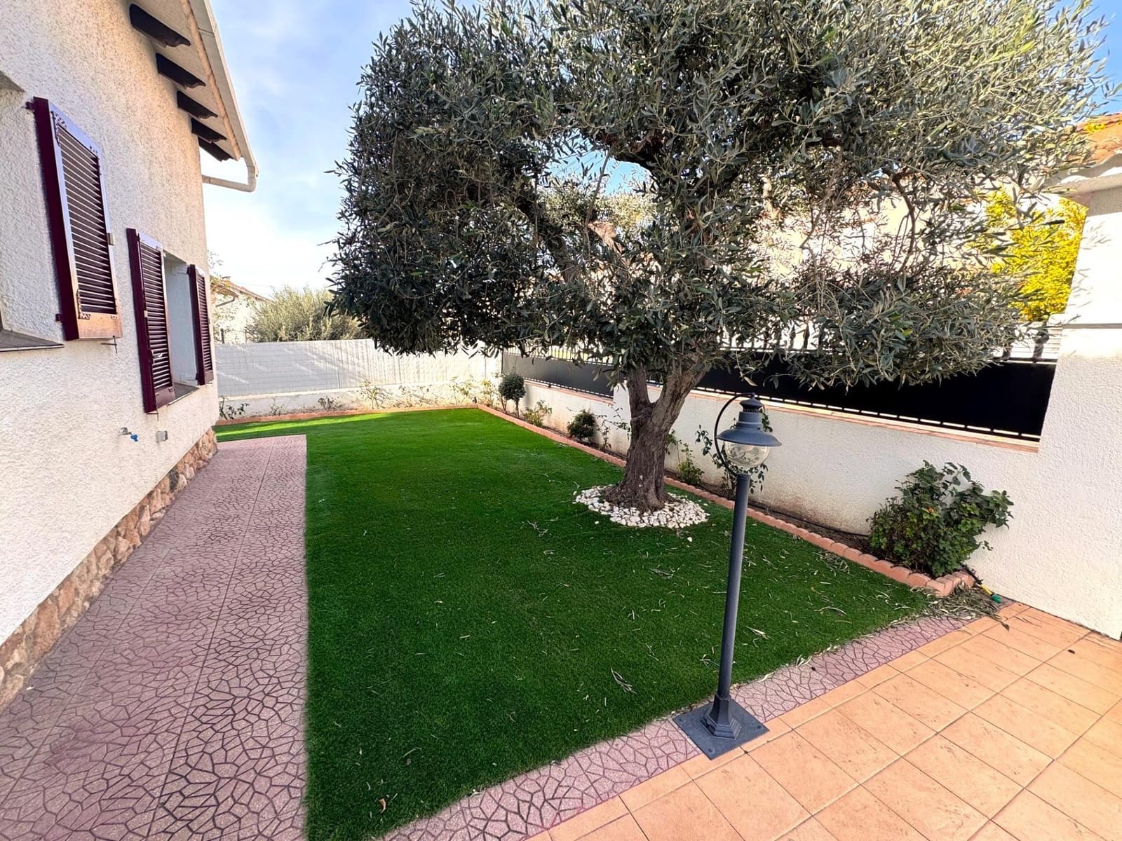 3 bedroom Villa for sale in La Pobla de Montornes with garage - € 280,000 (Ref: 9502230)