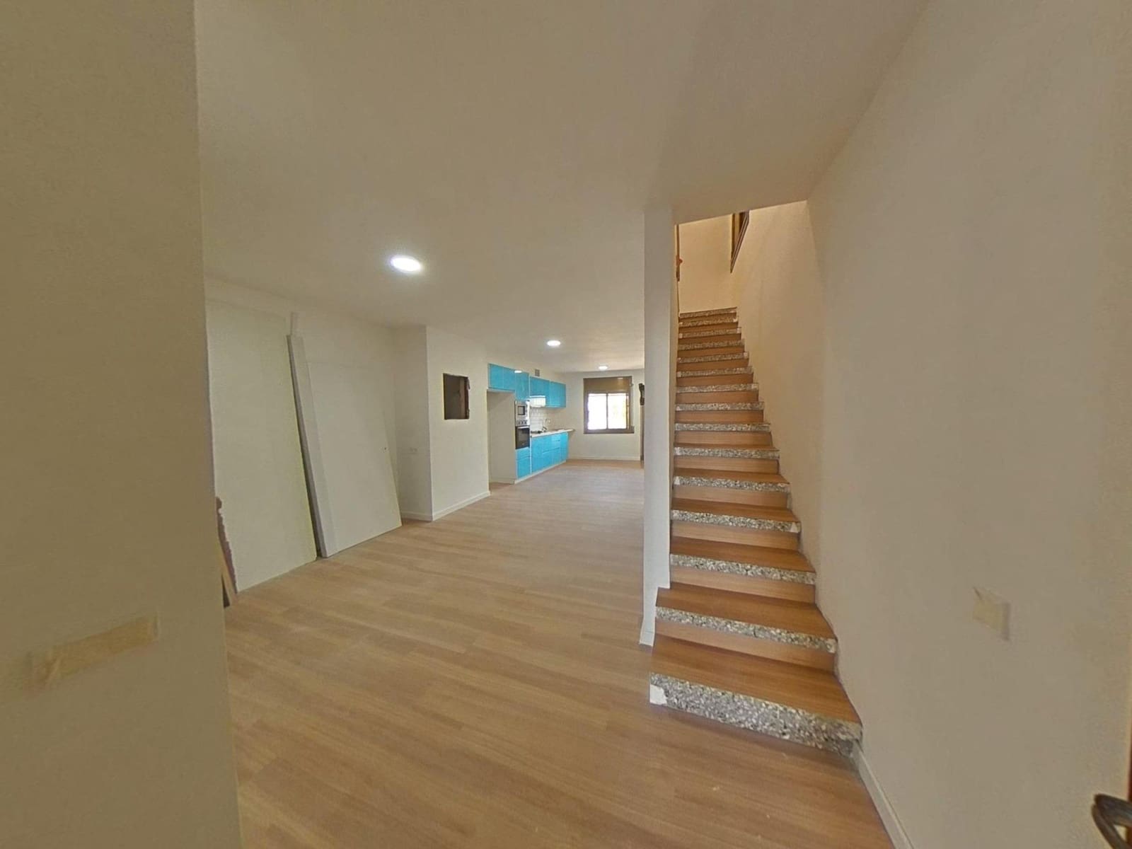 4 soverom Kjedet enebolig til salgs i Coma-Ruga - € 275 000 (Ref: 9502232)