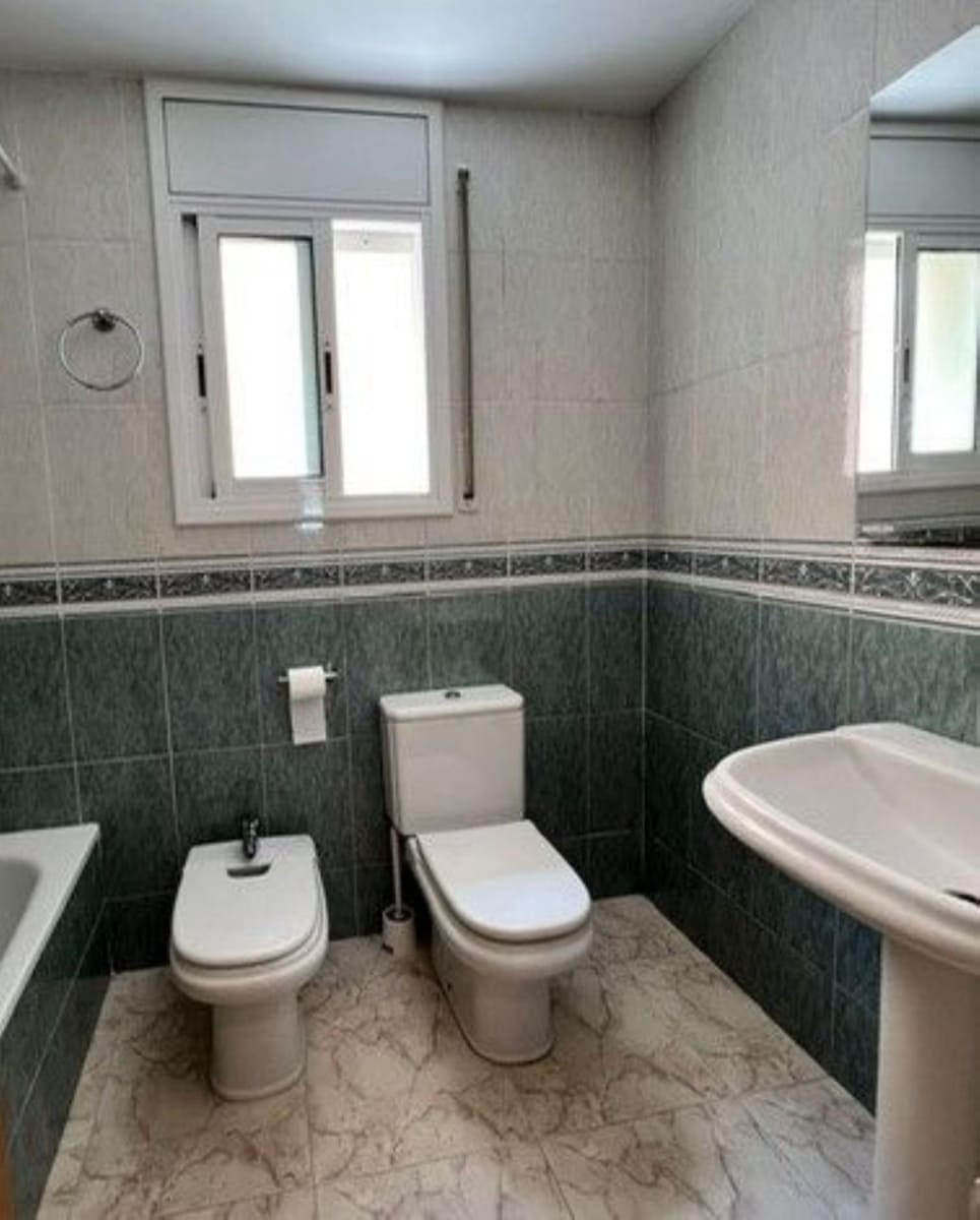 3 Zimmer Wohnung zu vermieten in Cubelles - 961 € (Ref: 9504225)