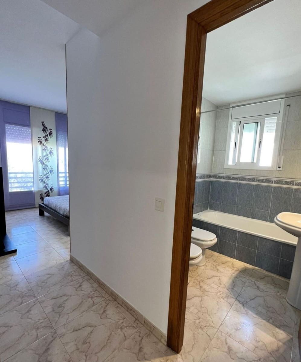 3 Zimmer Wohnung zu vermieten in Cubelles - 961 € (Ref: 9504225)