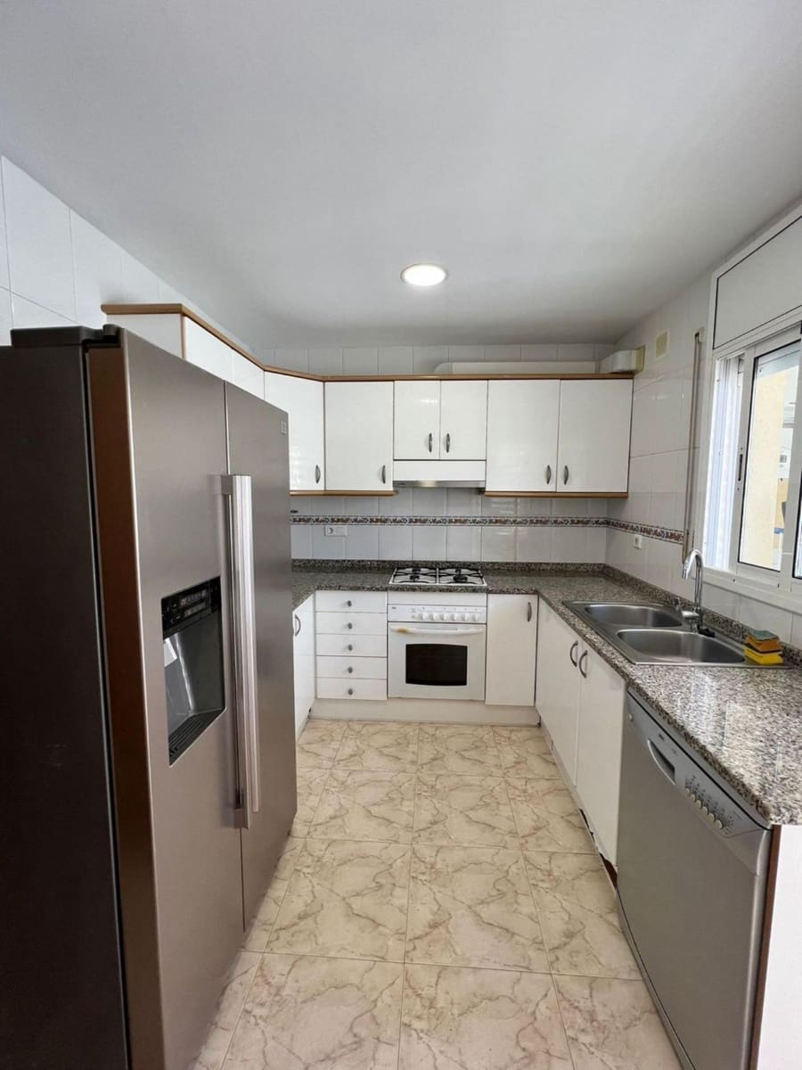 3 Zimmer Wohnung zu vermieten in Cubelles - 961 € (Ref: 9504225)