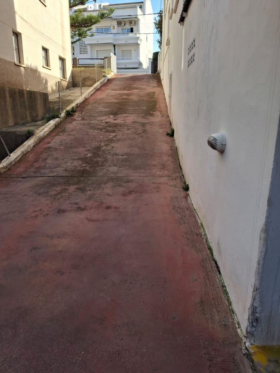 Piso de 3 habitaciones en Segur de Calafell en venta con piscina - 179.000 € (Ref: 9508829)