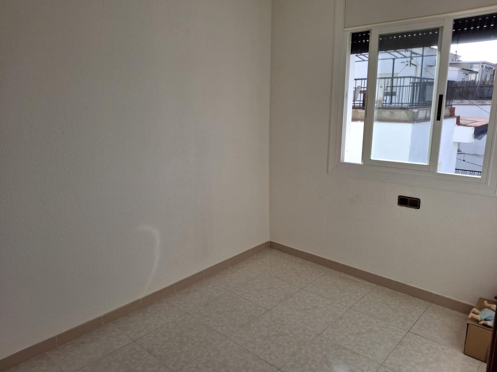 Piso de 3 habitaciones en Segur de Calafell en venta con piscina - 179.000 € (Ref: 9508829)