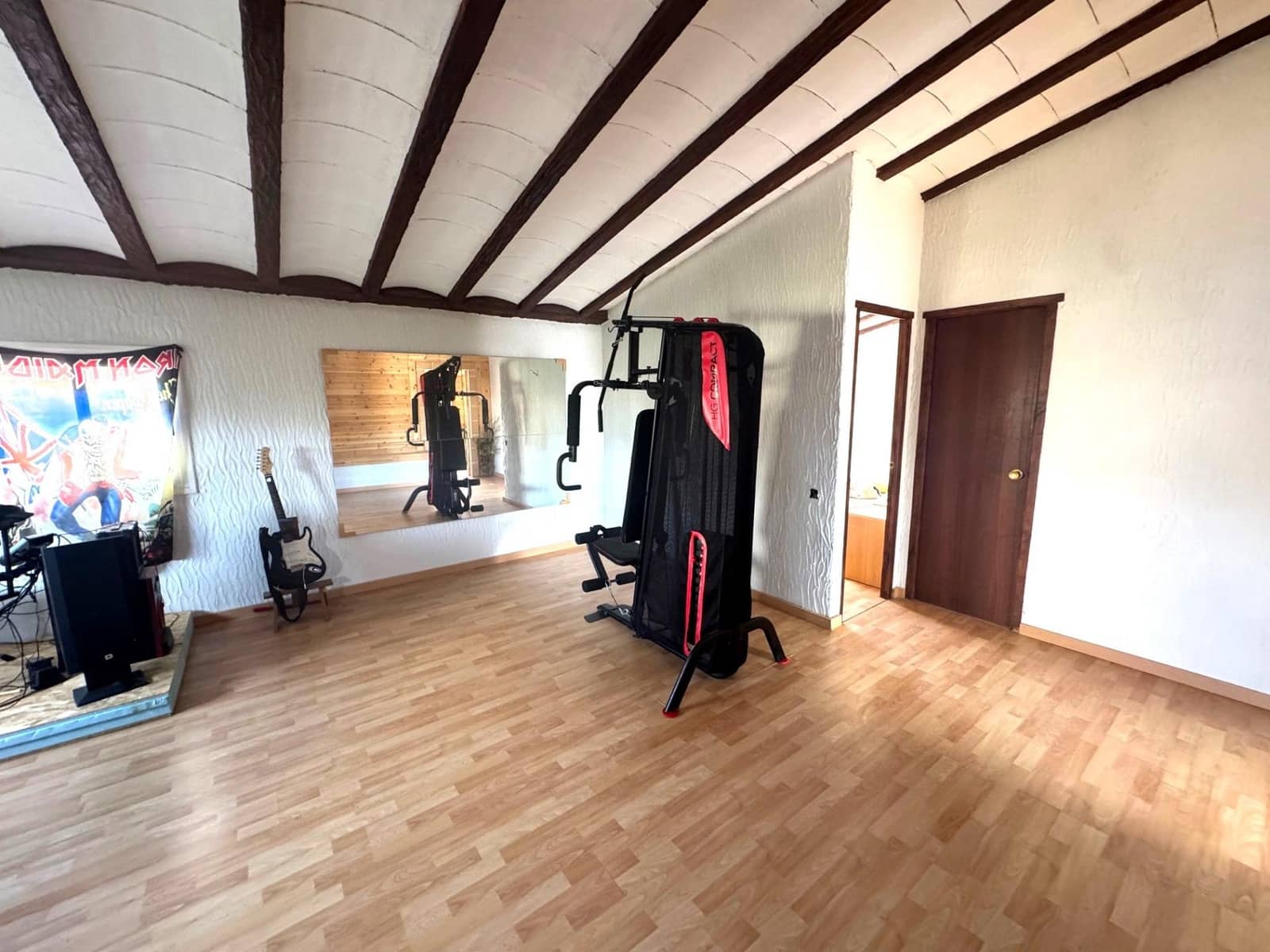 5 slaapkamer Villa te koop in Roda de Bara met zwembad garage - € 630.000 (Ref: 9516058)