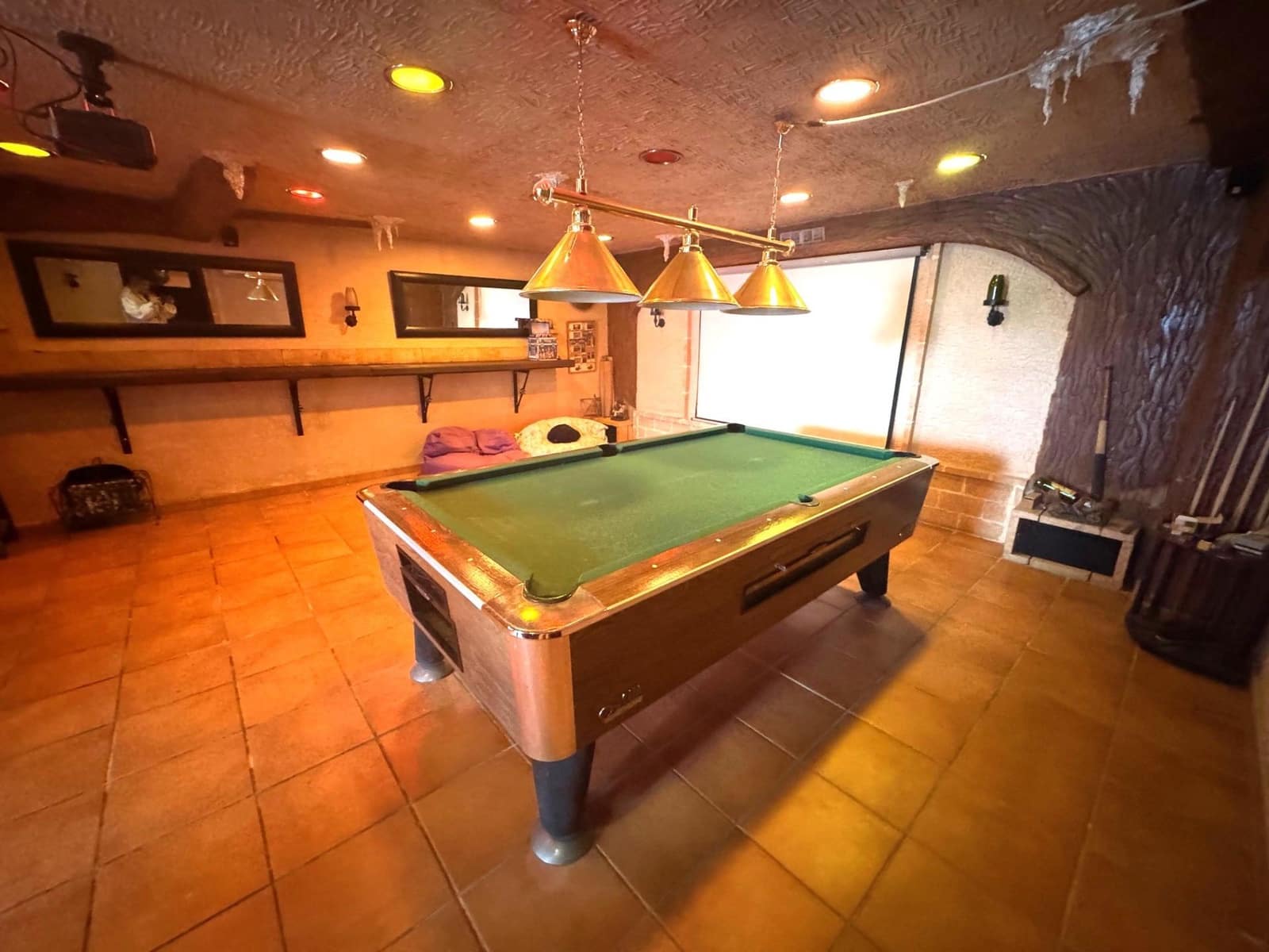 5 slaapkamer Villa te koop in Roda de Bara met zwembad garage - € 630.000 (Ref: 9516058)