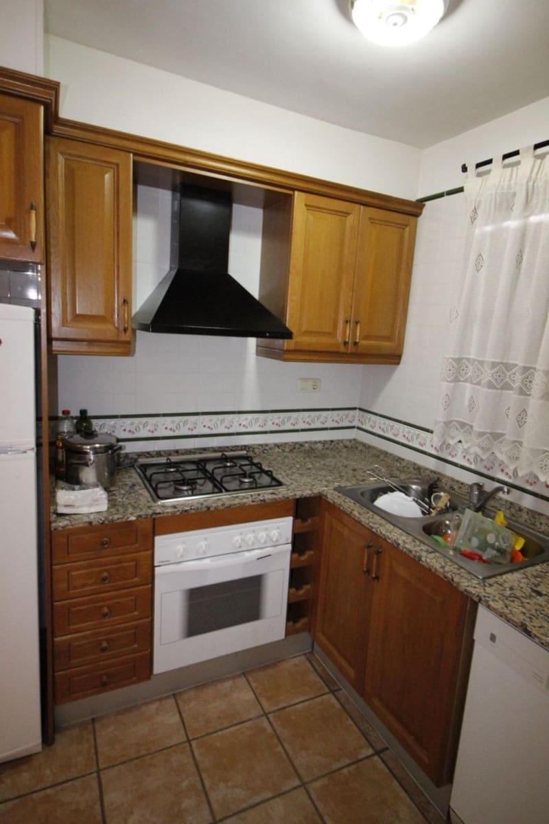 3 sovrum Radhus att hyra i Torredembarra med pool - 892 € (Ref: 9518861)