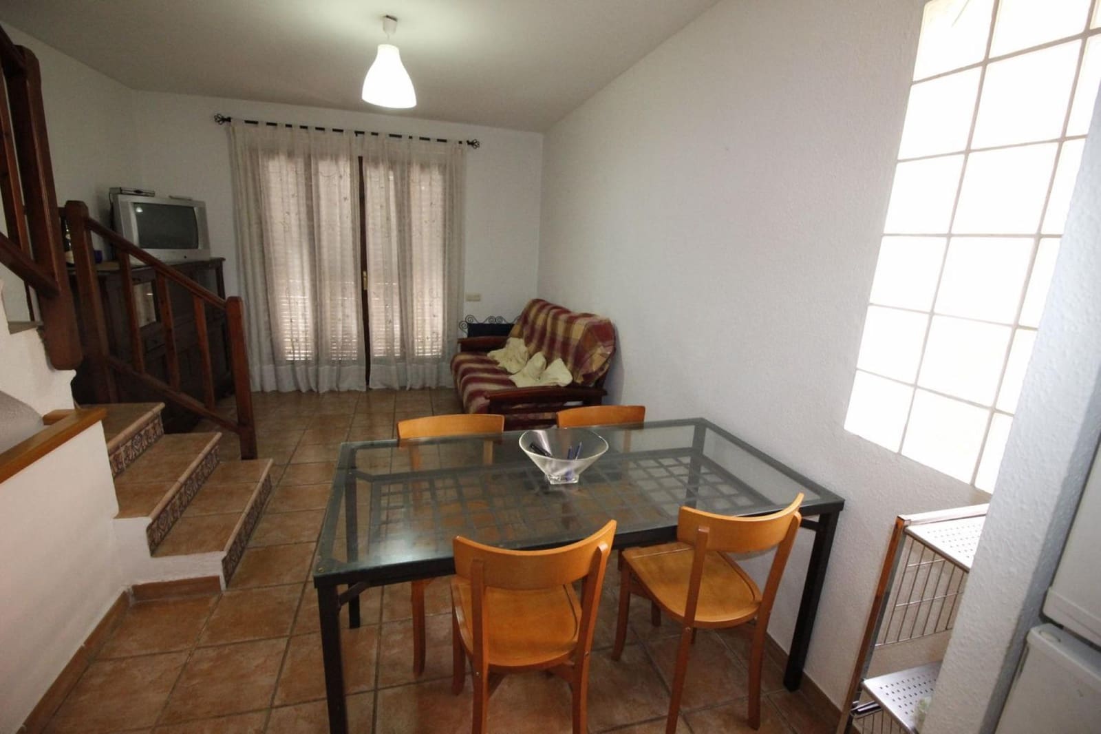 3 sovrum Radhus att hyra i Torredembarra med pool - 892 € (Ref: 9518861)