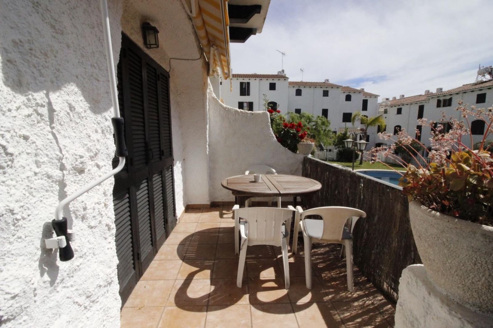 3 sovrum Radhus att hyra i Torredembarra med pool - 892 € (Ref: 9518861)