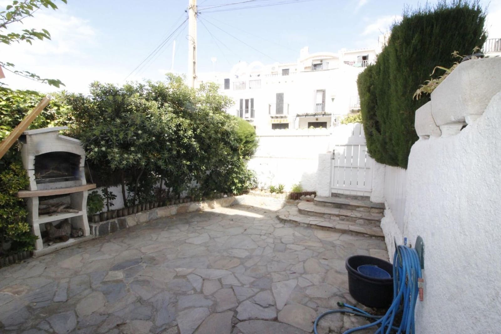 3 sovrum Radhus att hyra i Torredembarra med pool - 892 € (Ref: 9518861)