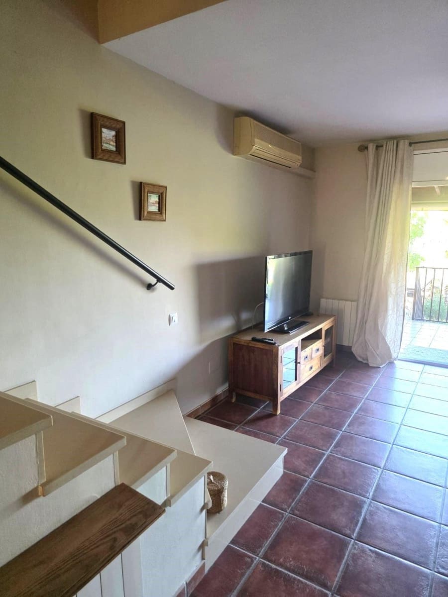 2 quarto Moradia em Banda para venda em La Riera de Gaia com piscina garagem - 285 000 € (Ref: 9520827)