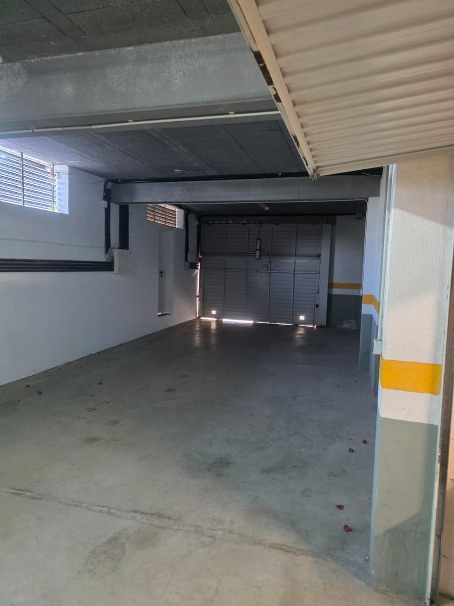 2 quarto Moradia em Banda para venda em La Riera de Gaia com piscina garagem - 285 000 € (Ref: 9520827)