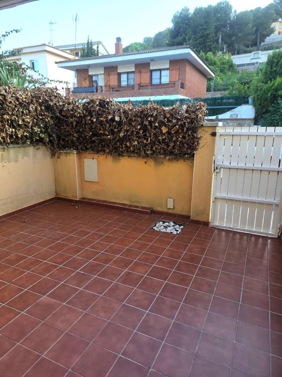 2 bedroom Terraced Villa for sale in La Riera de Gaia with pool garage - € 285,000 (Ref: 9520827)