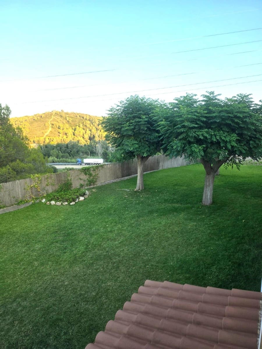 2 bedroom Terraced Villa for sale in La Riera de Gaia with pool garage - € 285,000 (Ref: 9520827)