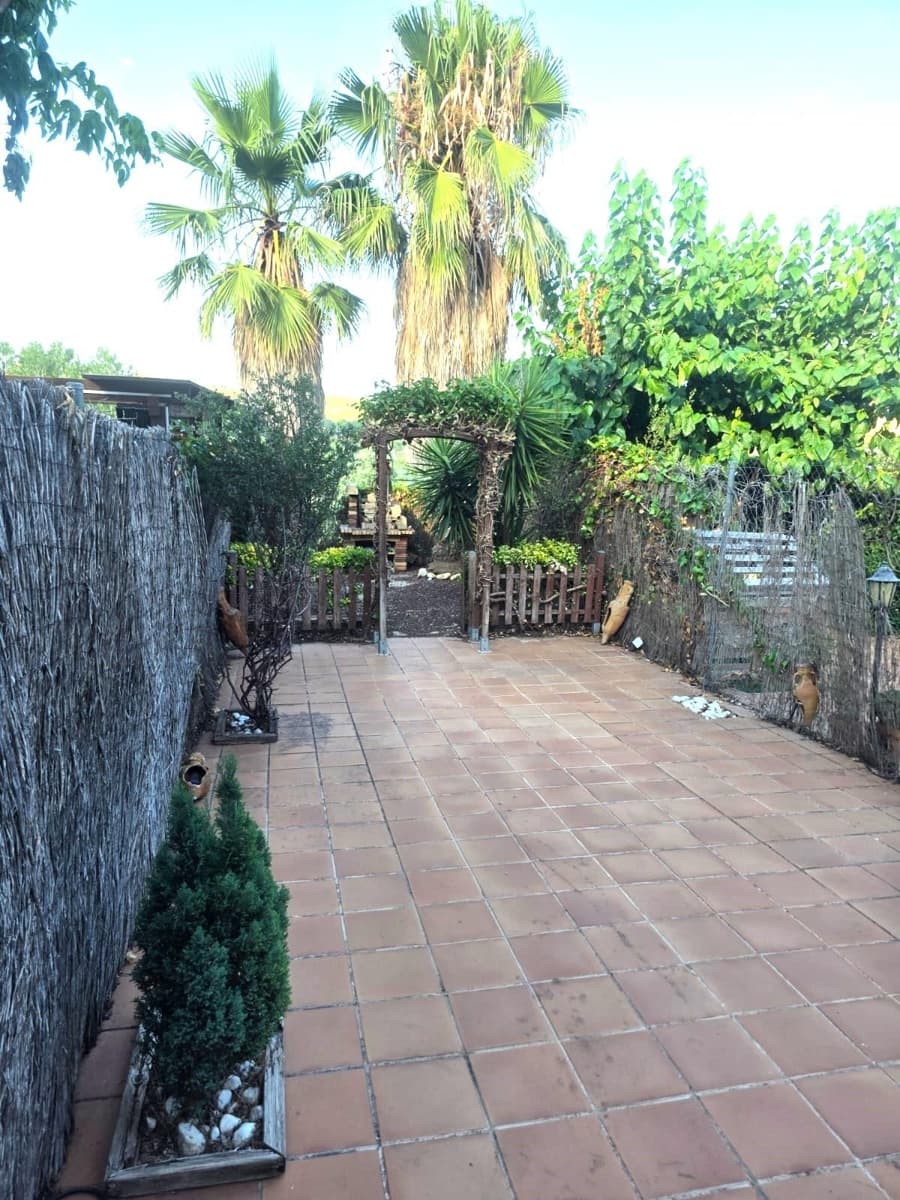 2 bedroom Terraced Villa for sale in La Riera de Gaia with pool garage - € 285,000 (Ref: 9520827)