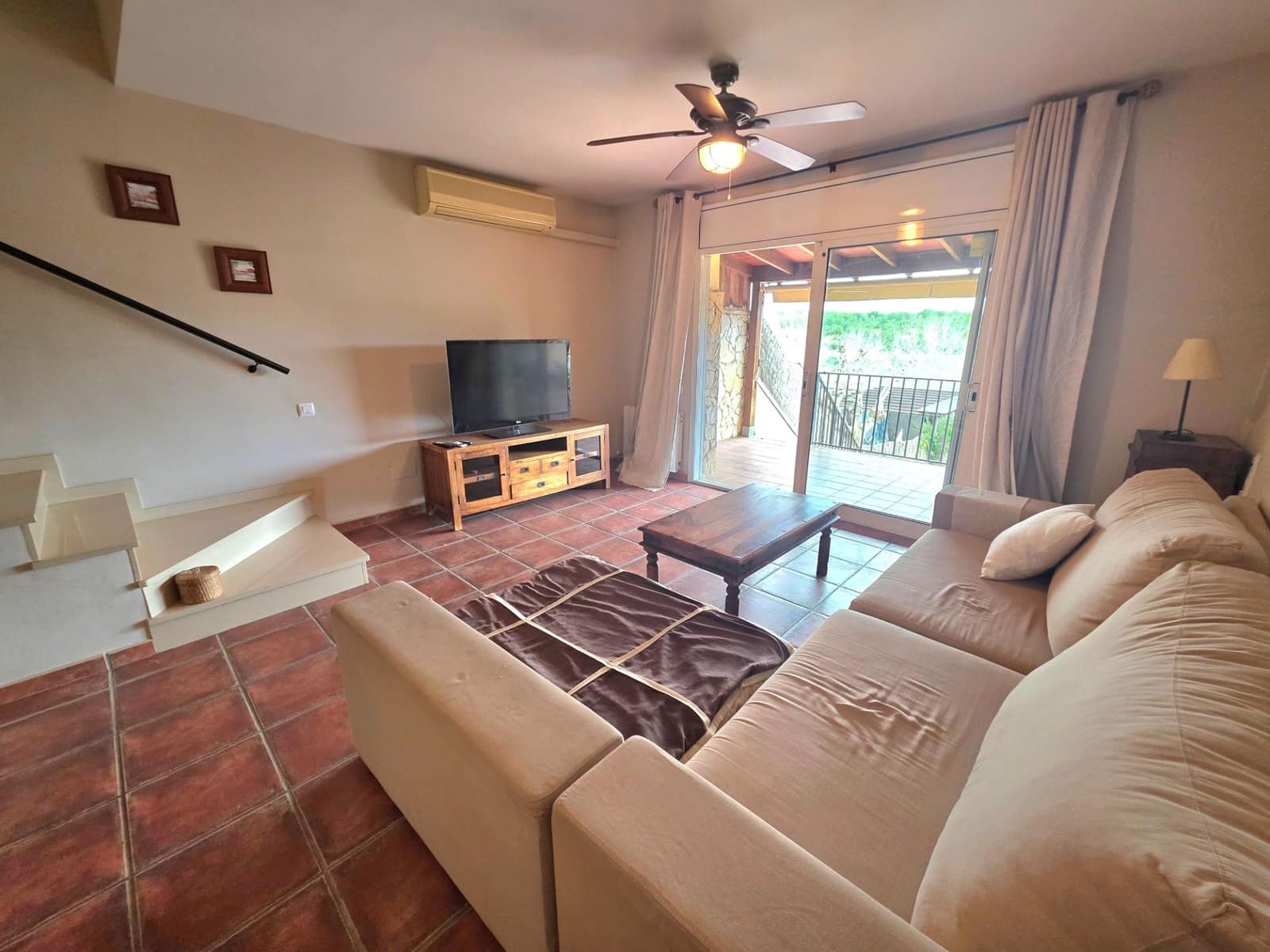 2 bedroom Terraced Villa for sale in La Riera de Gaia with pool garage - € 285,000 (Ref: 9520827)