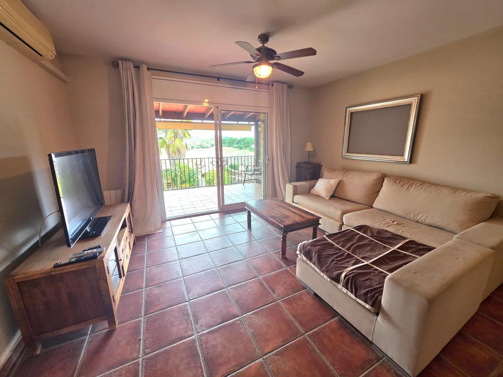 2 bedroom Terraced Villa for sale in La Riera de Gaia with pool garage - € 285,000 (Ref: 9520827)