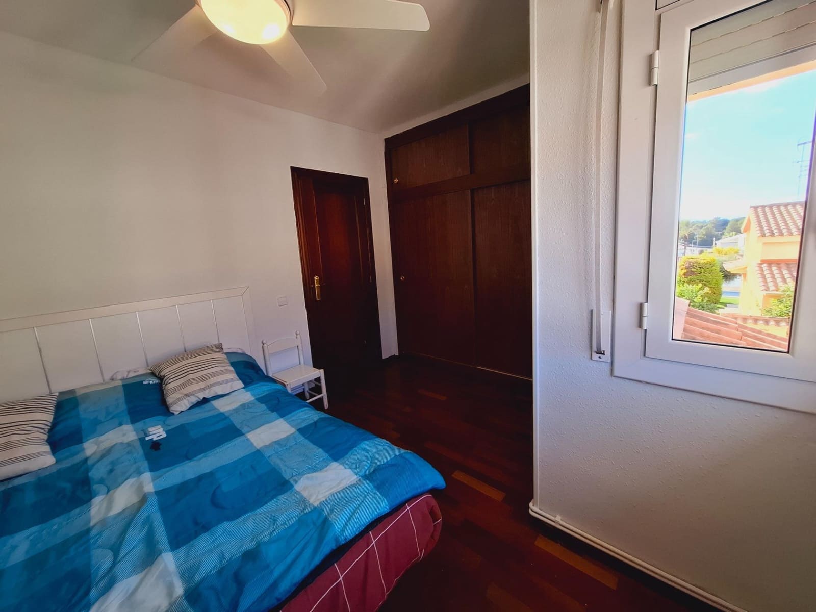 4 sypialnia Dom szeregowy na sprzedaż w Calafell z basenem - 480 000 € (Ref: 9521332)