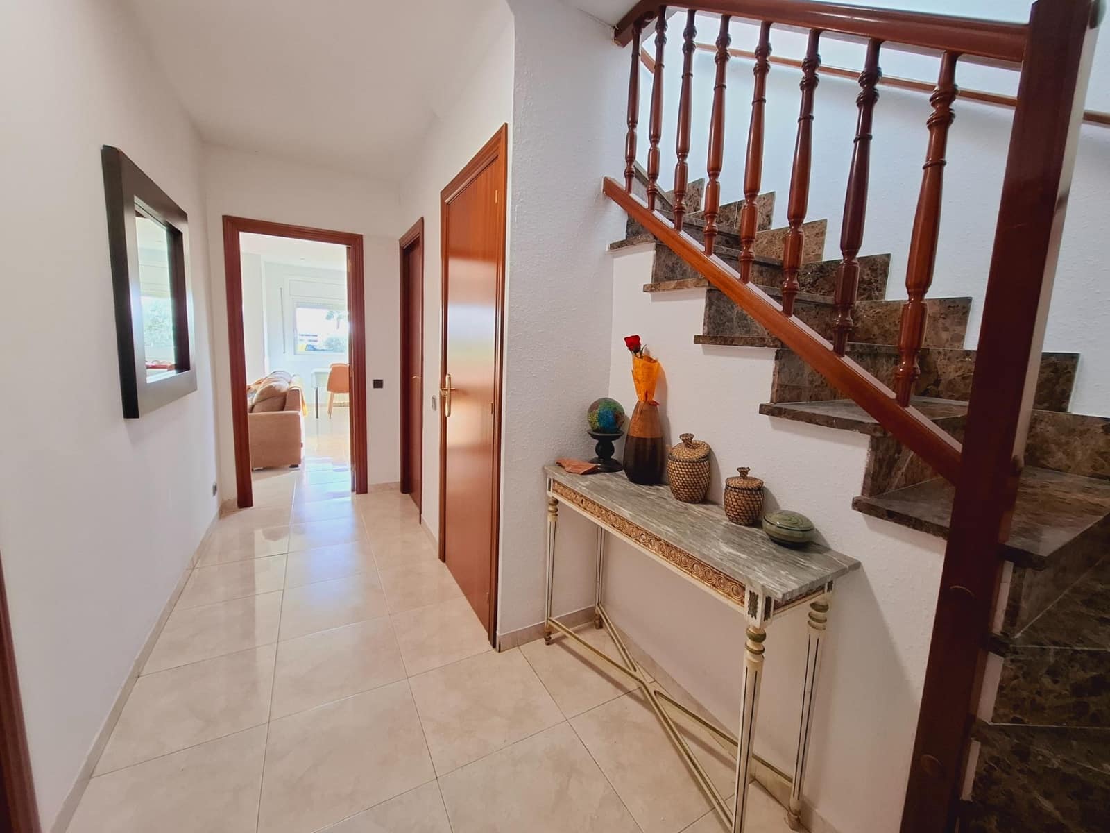 4 sypialnia Dom szeregowy na sprzedaż w Calafell z basenem - 480 000 € (Ref: 9521332)