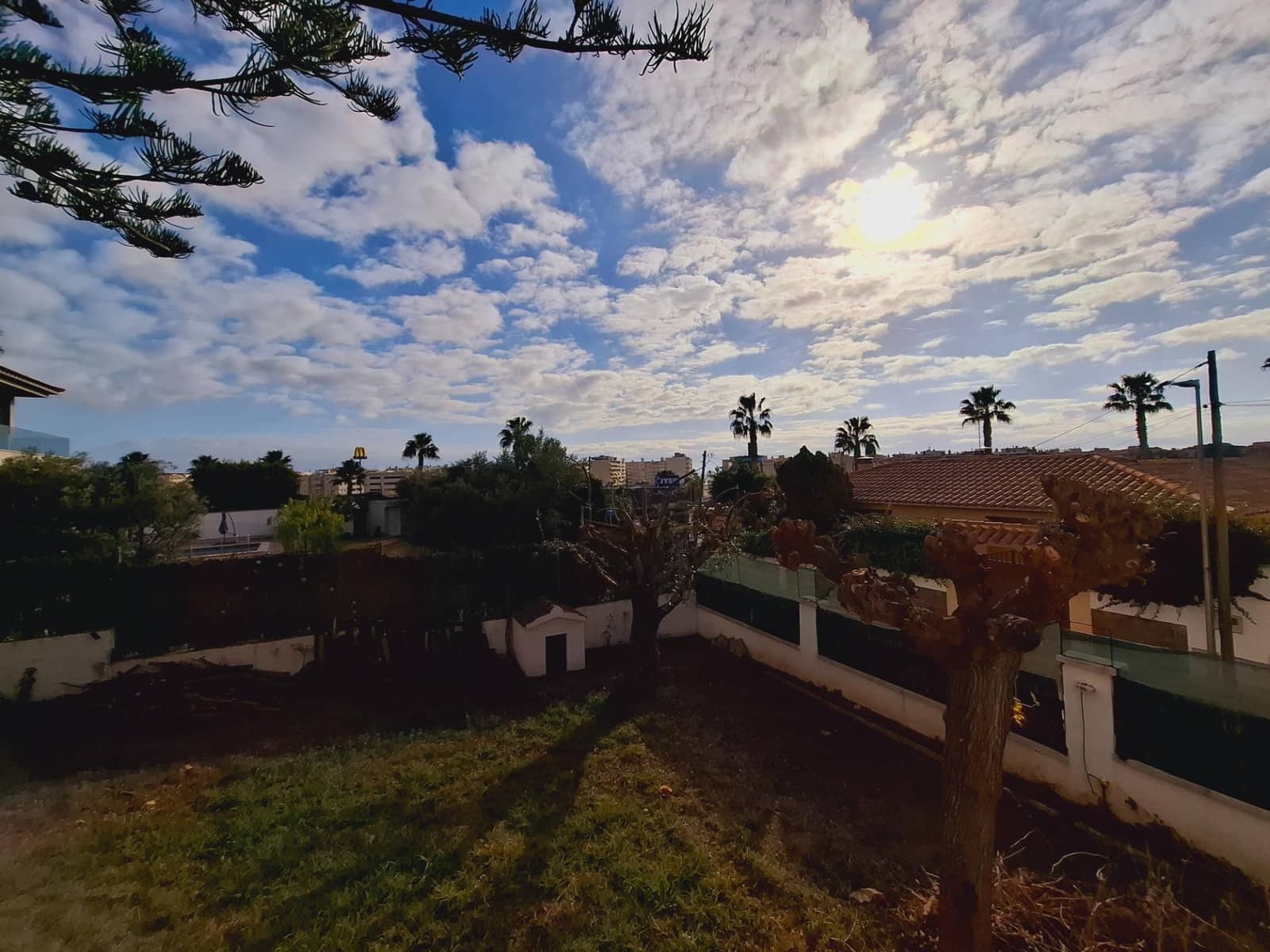 4 sypialnia Dom szeregowy na sprzedaż w Calafell z basenem - 480 000 € (Ref: 9521332)