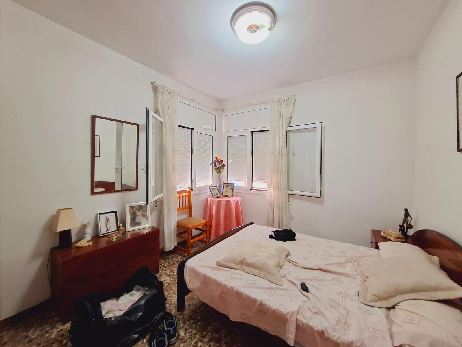 5 bedroom Villa for sale in Calafell with pool - € 325,000 (Ref: 9521335)