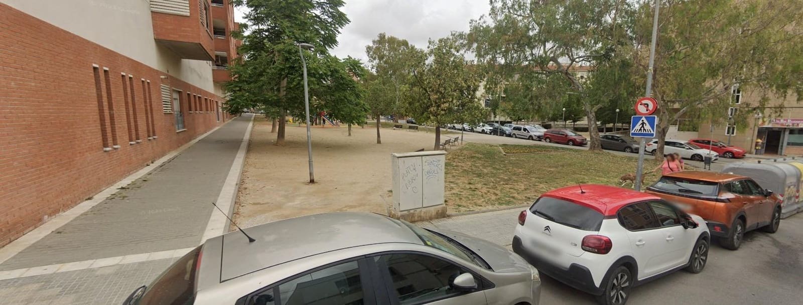 4 bedroom Apartment for sale in Vilafranca del Penedes with garage - € 175,000 (Ref: 9521409)