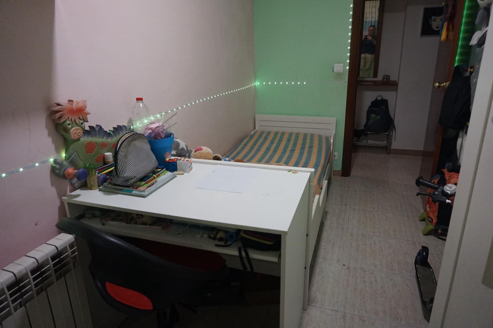 4 bedroom Apartment for sale in Vilafranca del Penedes with garage - € 175,000 (Ref: 9521409)