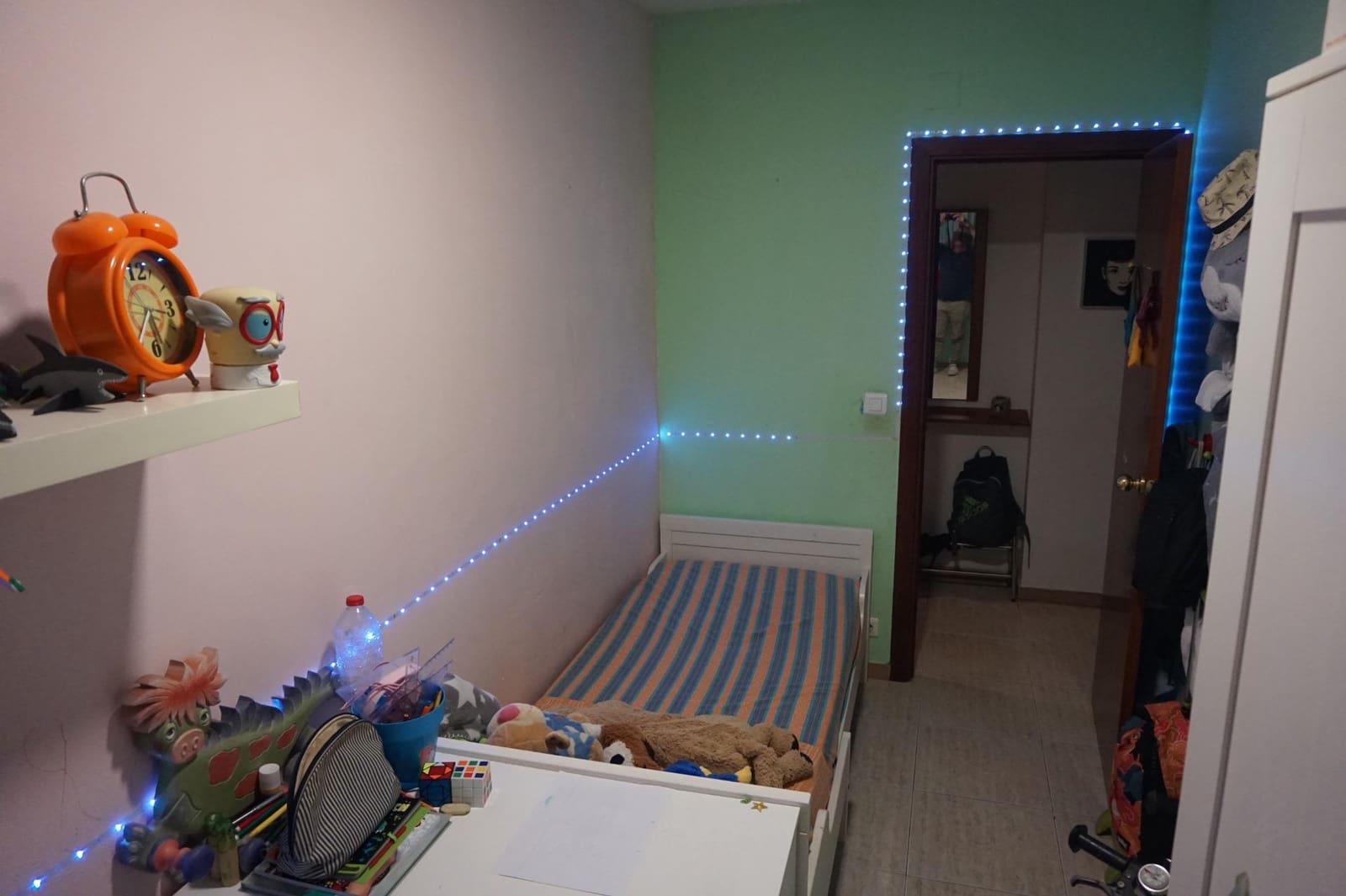 4 bedroom Apartment for sale in Vilafranca del Penedes with garage - € 175,000 (Ref: 9521409)