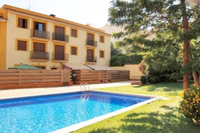 1 bedroom Apartment for sale in Creixell with pool - € 186,000 (Ref: 9527635)