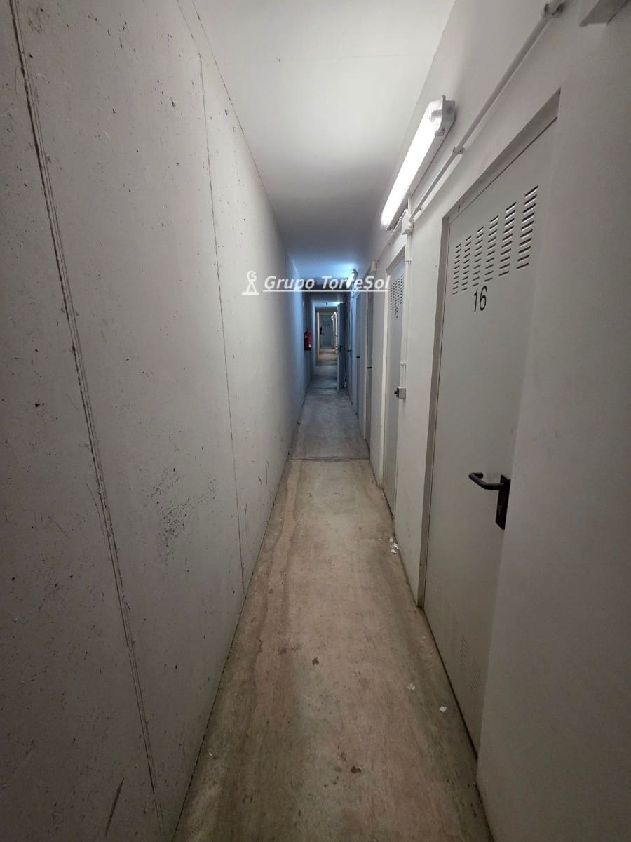 2 bedroom Flat for sale in Els Pallaresos with pool garage - € 243,000 (Ref: 9534609)