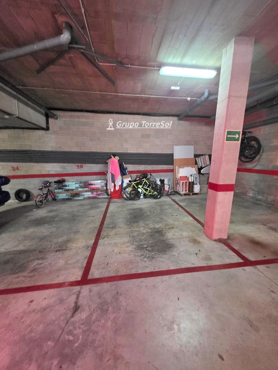 2 bedroom Flat for sale in Els Pallaresos with pool garage - € 243,000 (Ref: 9534609)