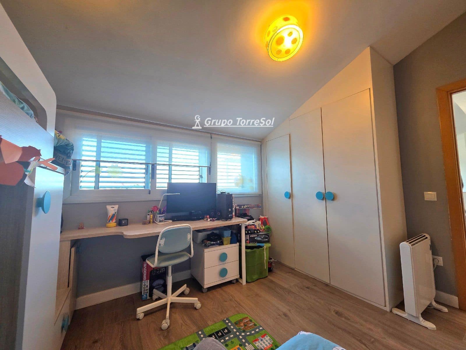 2 bedroom Flat for sale in Els Pallaresos with pool garage - € 243,000 (Ref: 9534609)