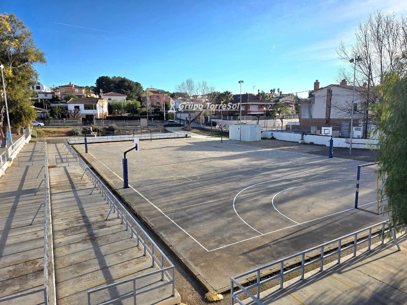 2 bedroom Flat for sale in Els Pallaresos with pool garage - € 243,000 (Ref: 9534609)