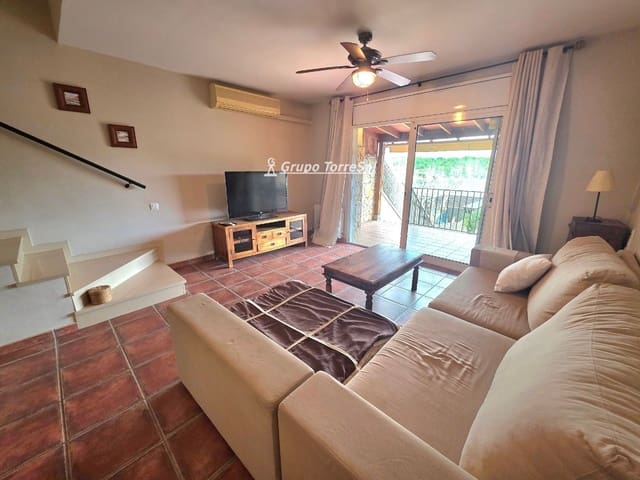 2 soverom Hus til salgs i La Riera de Gaià med svømmebasseng garasje - € 280 000 (Ref: 9534611)