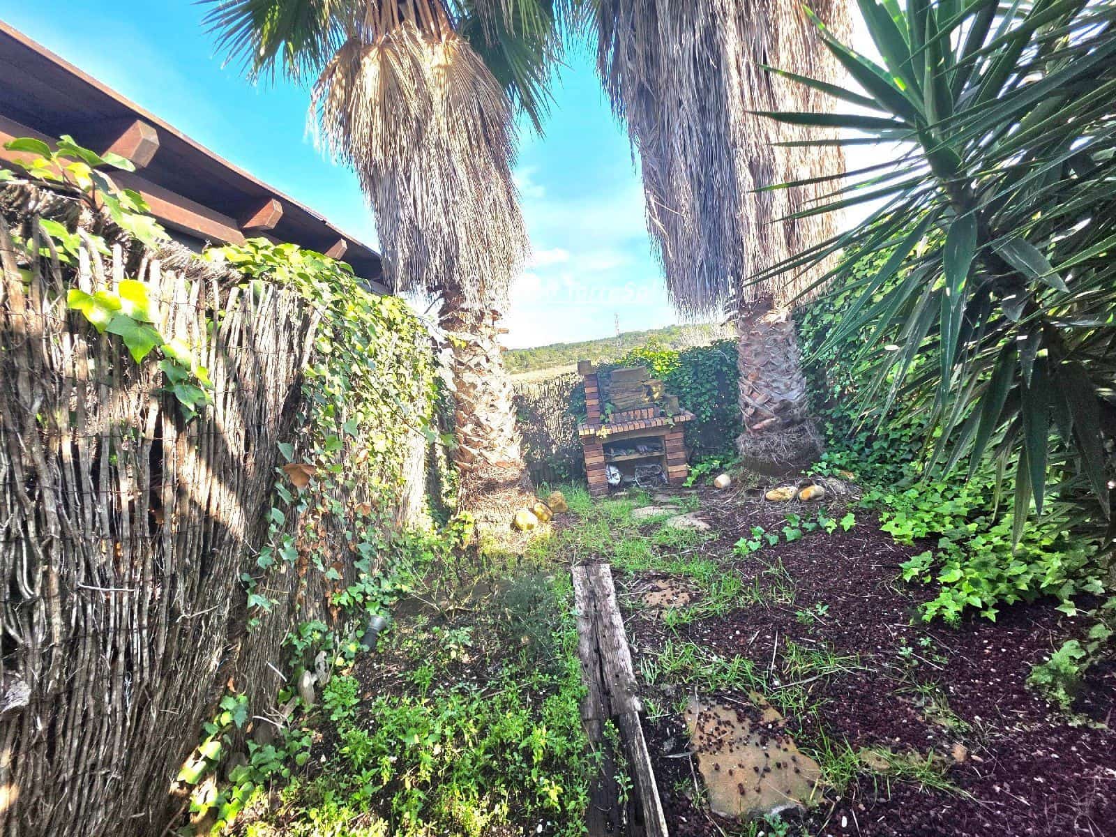 2 soverom Hus til salgs i La Riera de Gaia med svømmebasseng garasje - € 280 000 (Ref: 9534611)