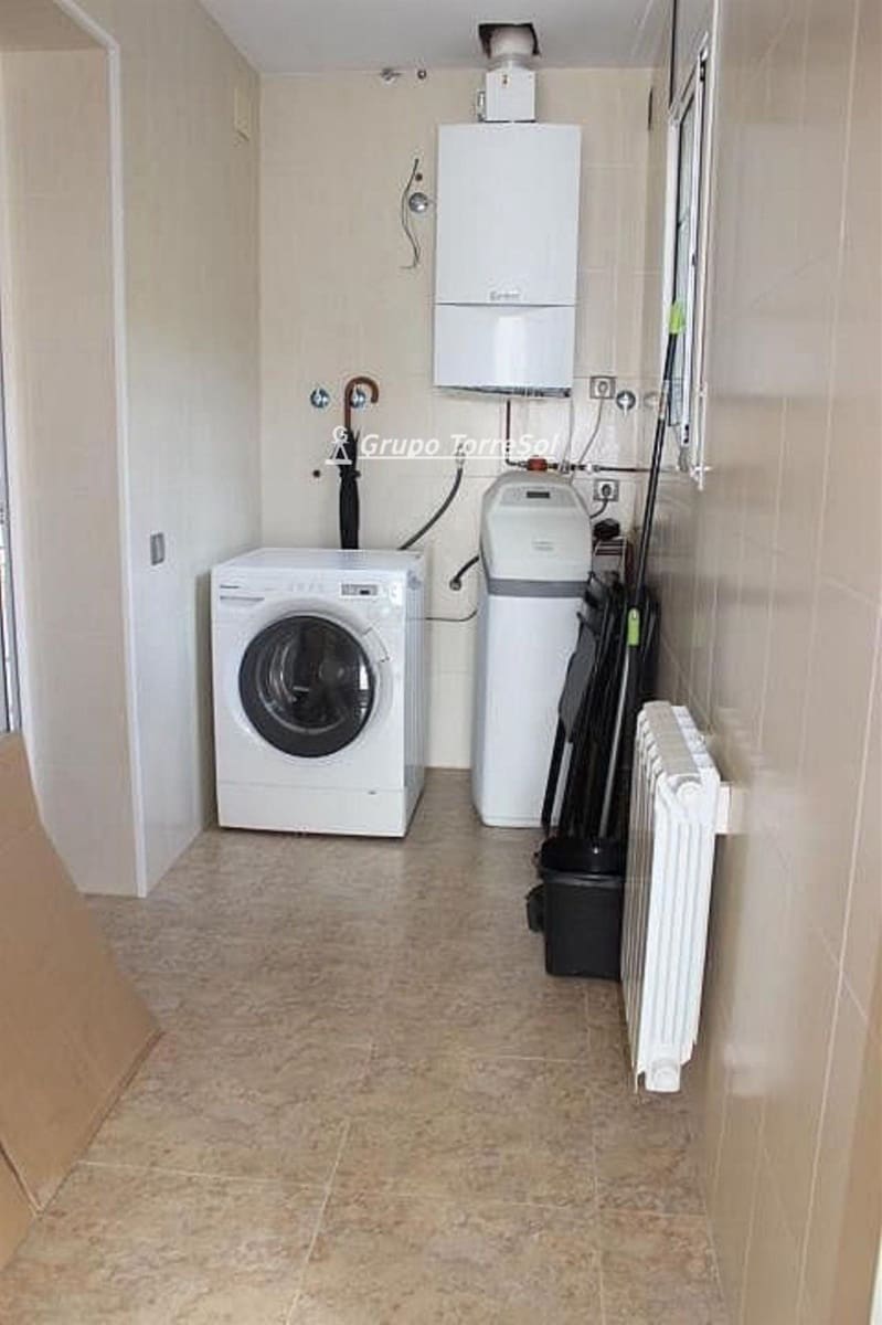 5 soverom Villa til salgs i Roda de Bara med svømmebasseng garasje - € 412 000 (Ref: 9534615)