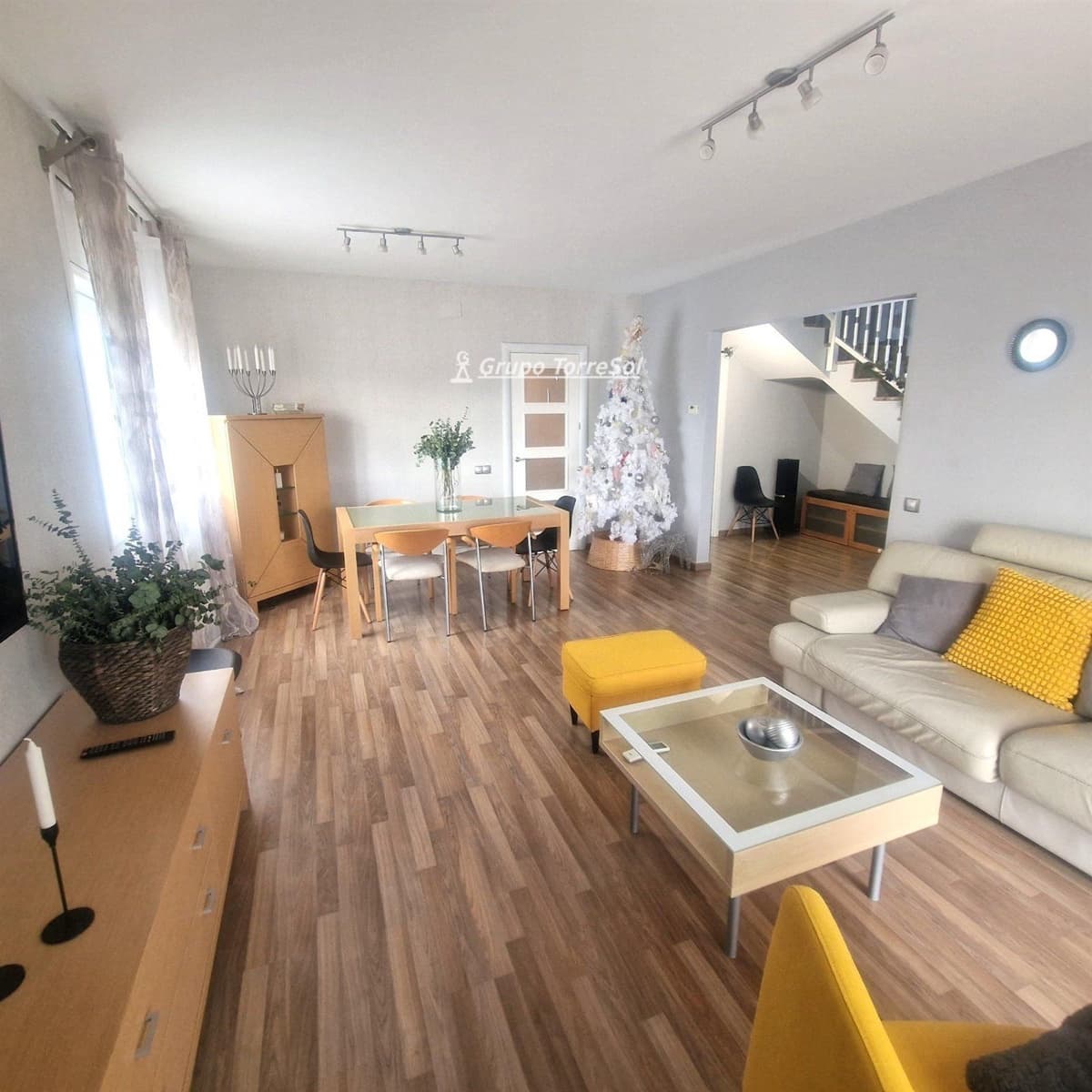 5 soverom Villa til salgs i Roda de Bara med svømmebasseng garasje - € 412 000 (Ref: 9534615)