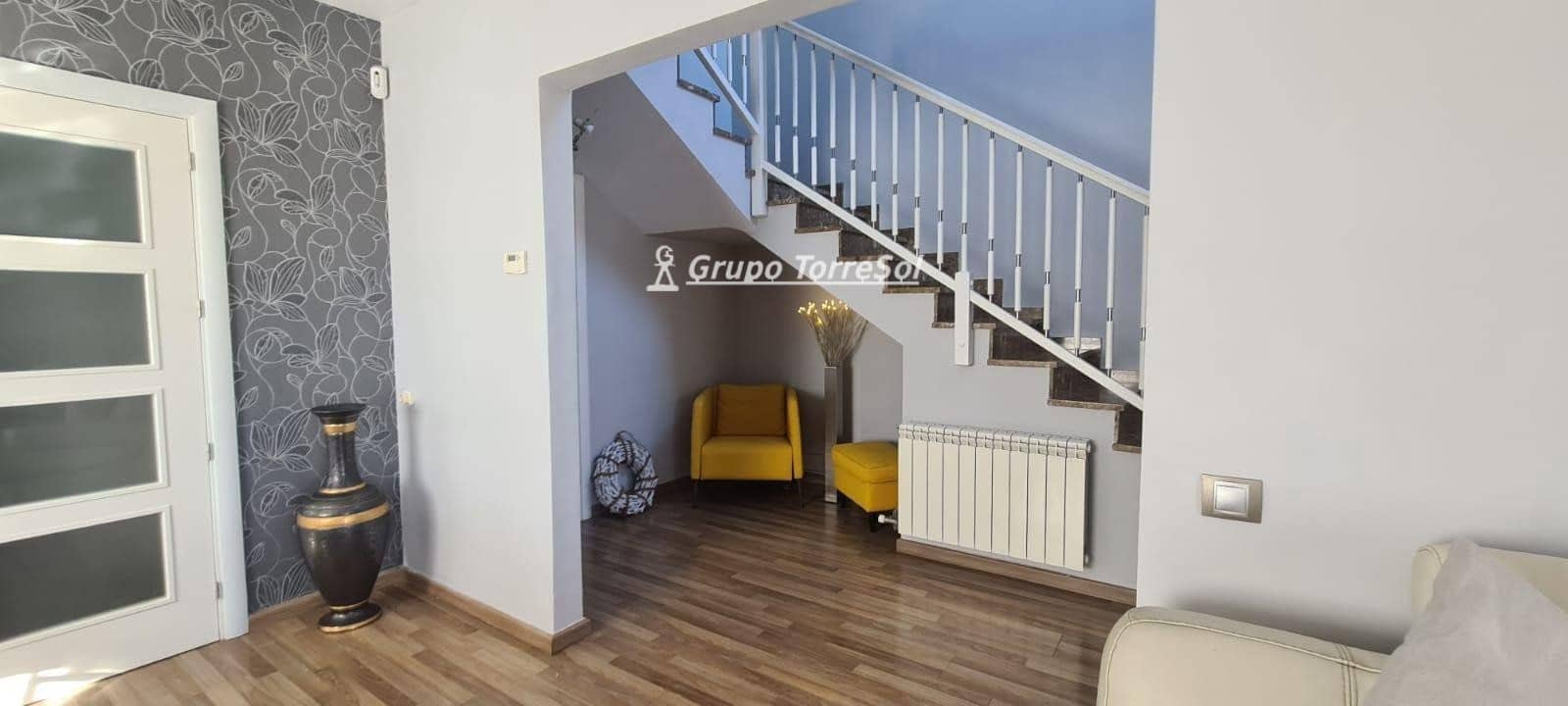 5 soverom Villa til salgs i Roda de Bara med svømmebasseng garasje - € 412 000 (Ref: 9534615)