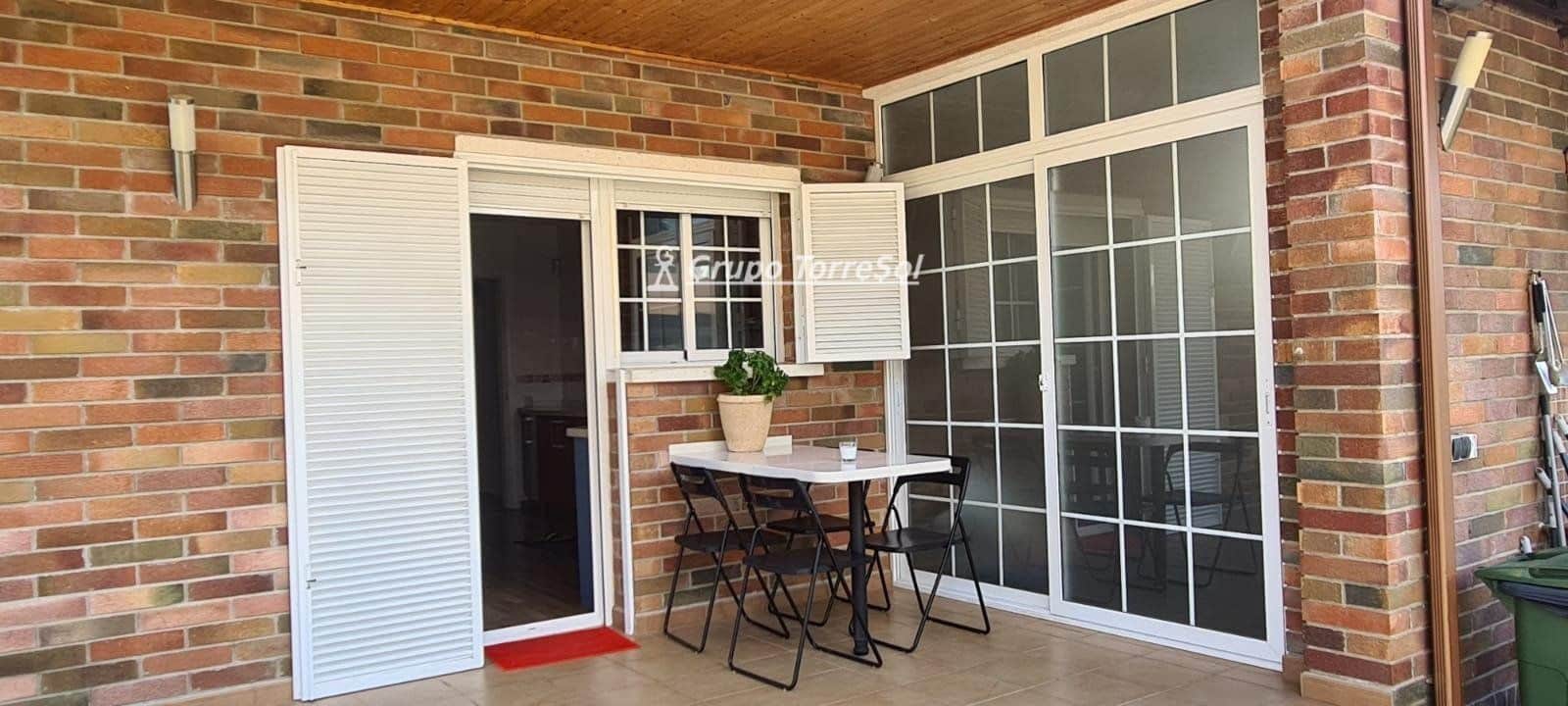 5 soverom Villa til salgs i Roda de Bara med svømmebasseng garasje - € 412 000 (Ref: 9534615)