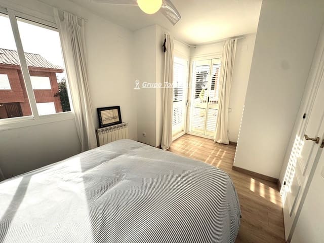 Casa em Banda para venda em Altafulla com garagem - 670 000 € (Ref: 9534618)