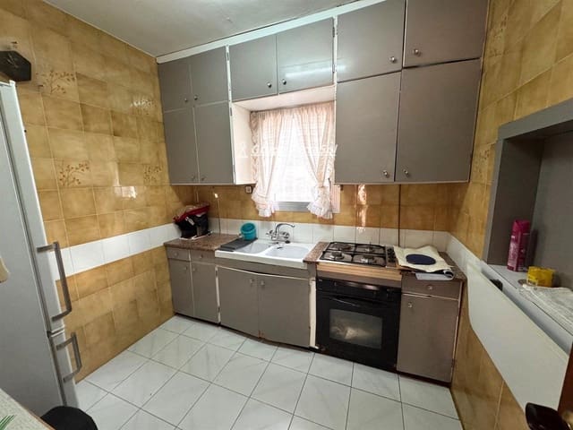 Chalet de 5 habitaciones en La Pobla de Montornès en venta con piscina garaje - 249.000 € (Ref: 9534620)