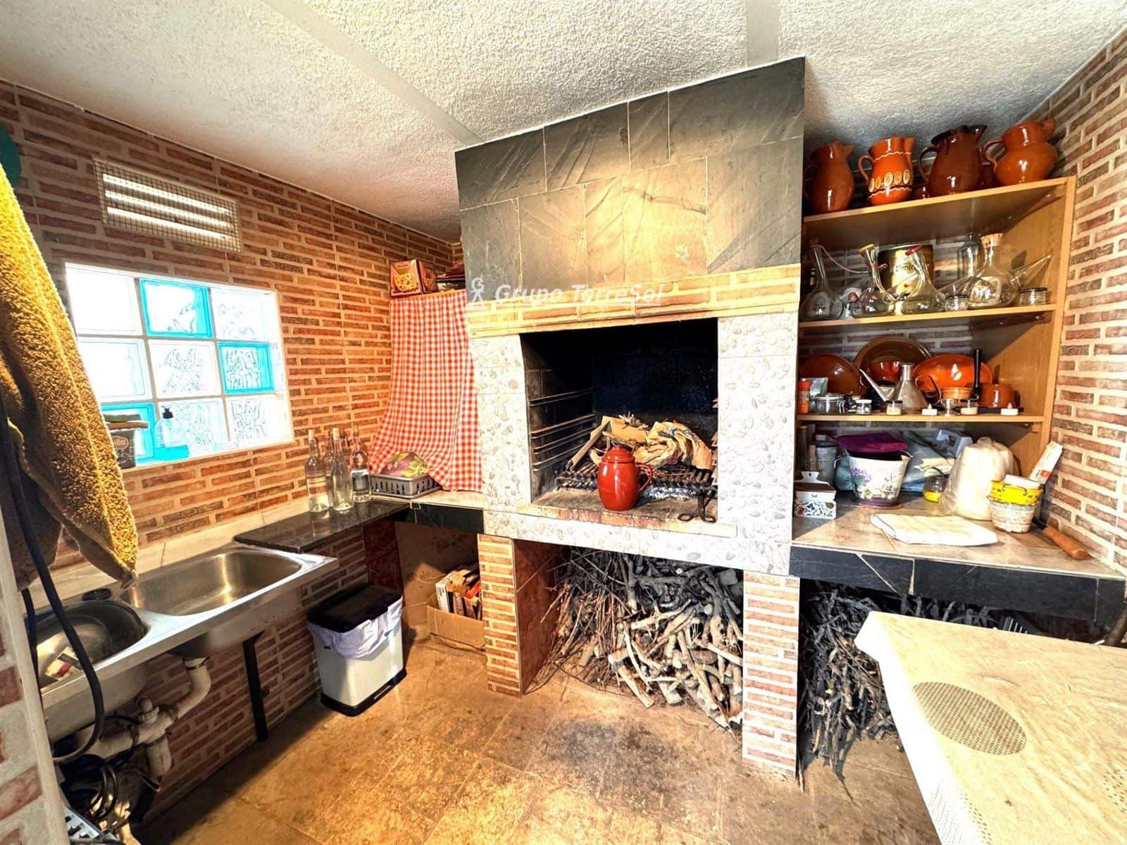 Chalet de 5 habitaciones en La Pobla de Montornès en venta con piscina garaje - 249.000 € (Ref: 9534620)