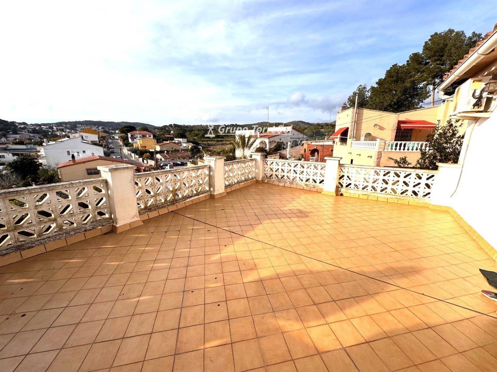 Chalet de 5 habitaciones en La Pobla de Montornès en venta con piscina garaje - 249.000 € (Ref: 9534620)