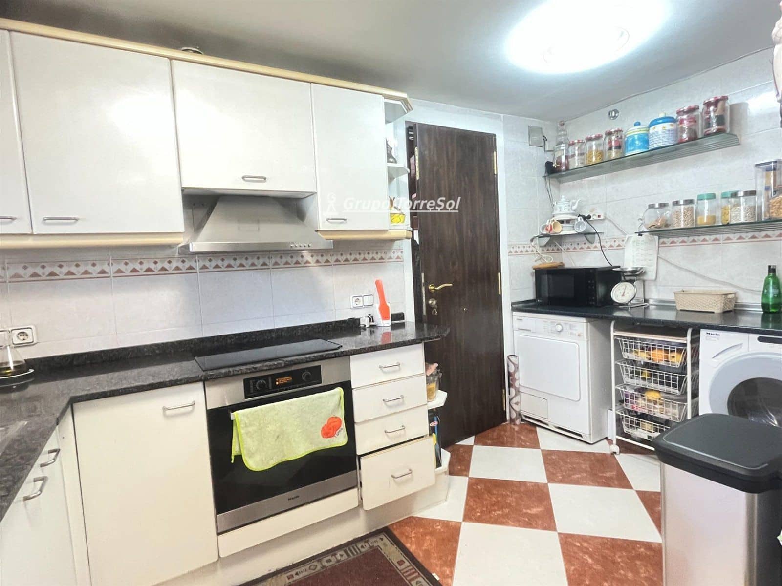 4 soveværelse Villa til salg i Calafell med swimmingpool garage - € 495.000 (Ref: 9534626)