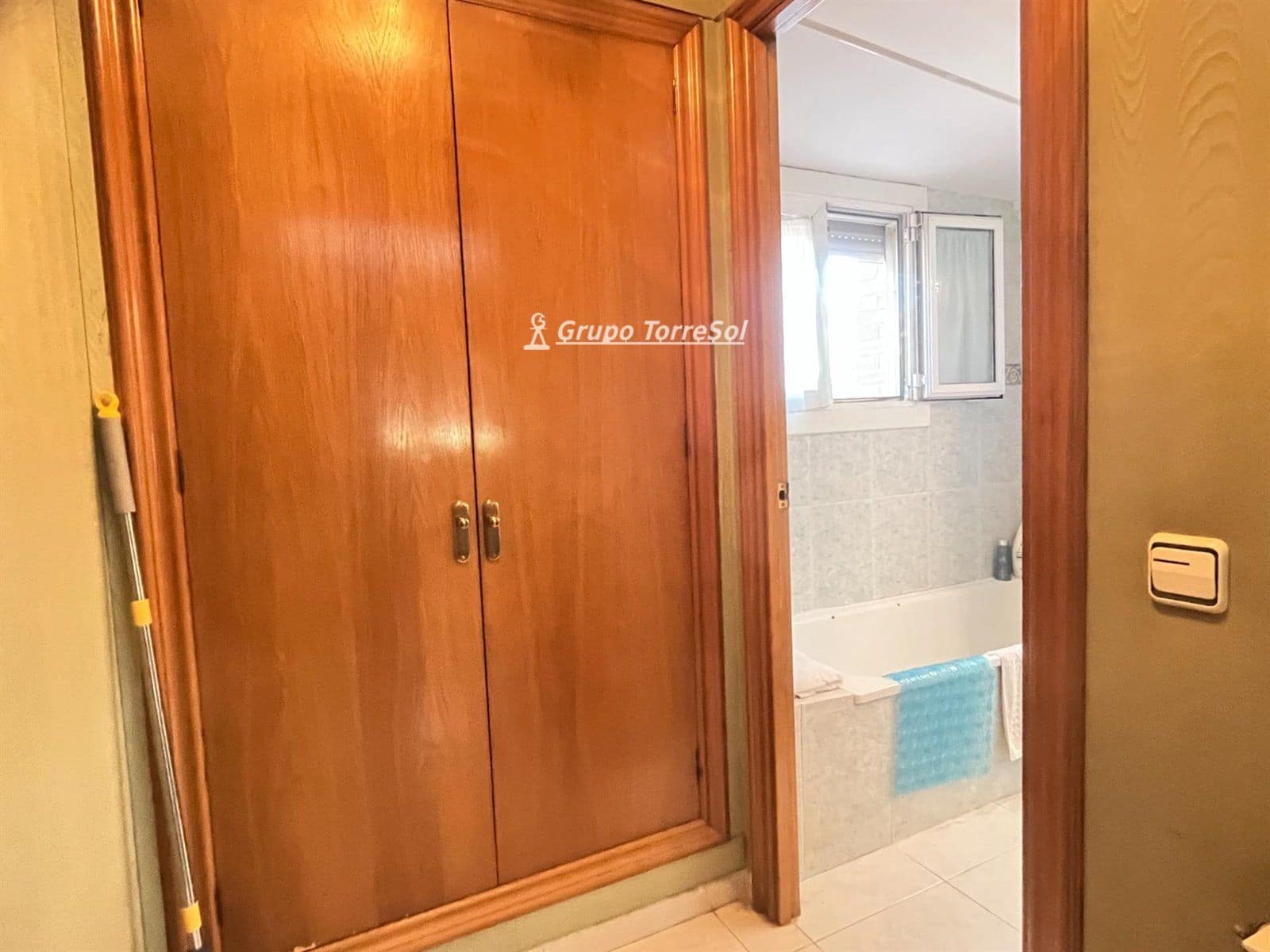 4 soveværelse Villa til salg i Calafell med swimmingpool garage - € 495.000 (Ref: 9534626)